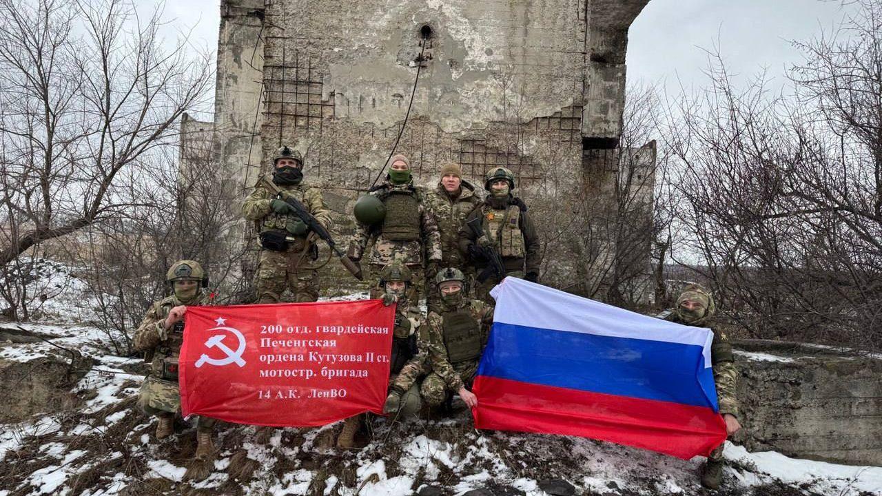 Быть моральной опорой